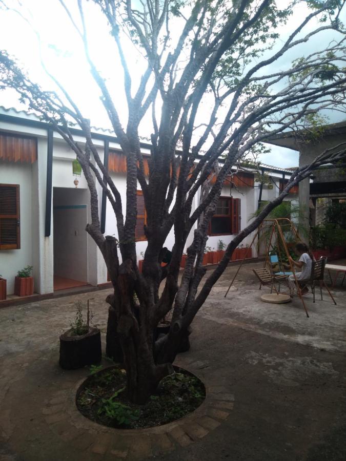 Pousada Canto Da Praca Campina do Monte Alegre Exterior foto